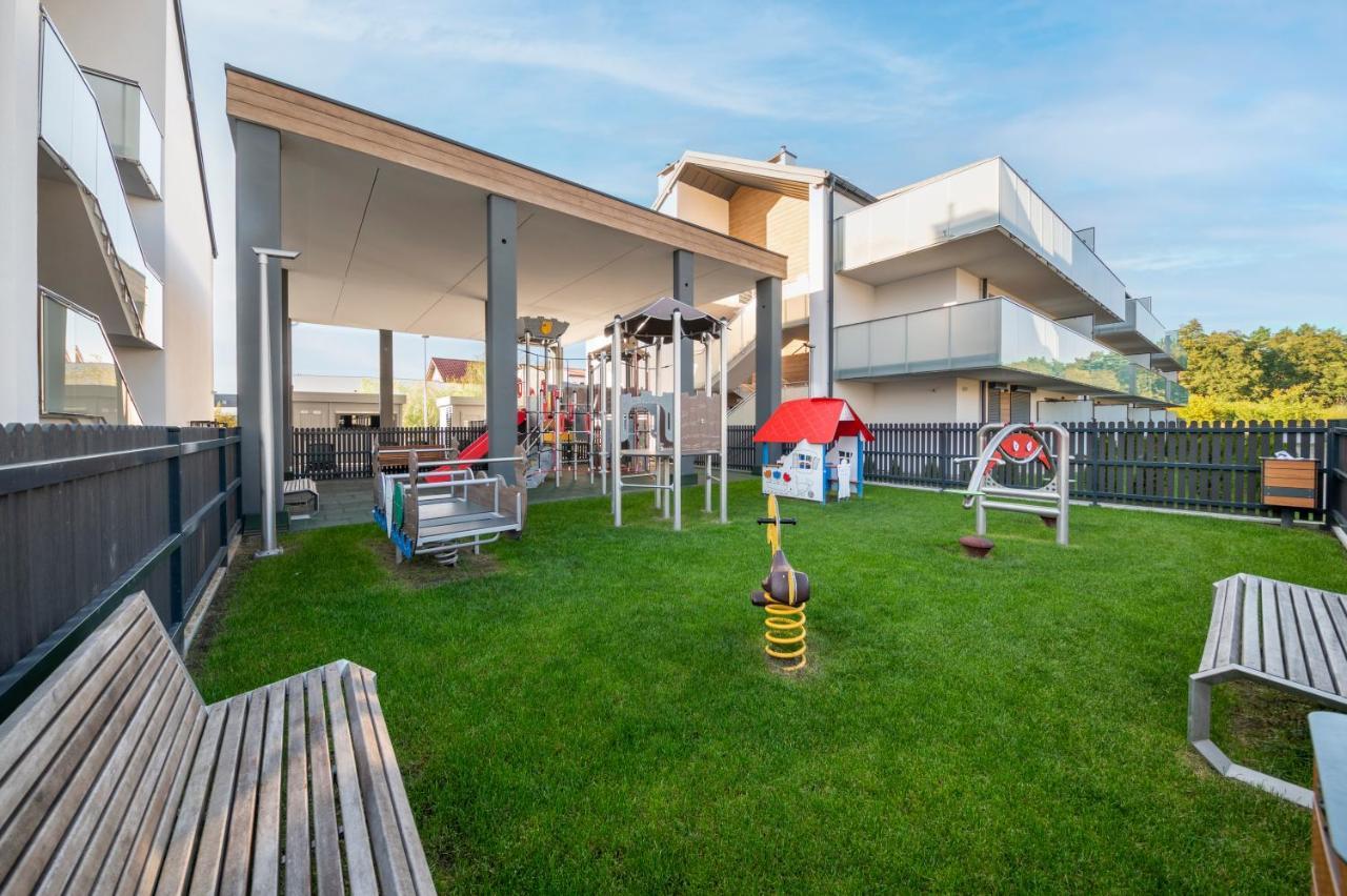 Blue Mare Posesja Kapitanska 70M Beach, Parking, Rowery Grzybowo  Bagian luar foto